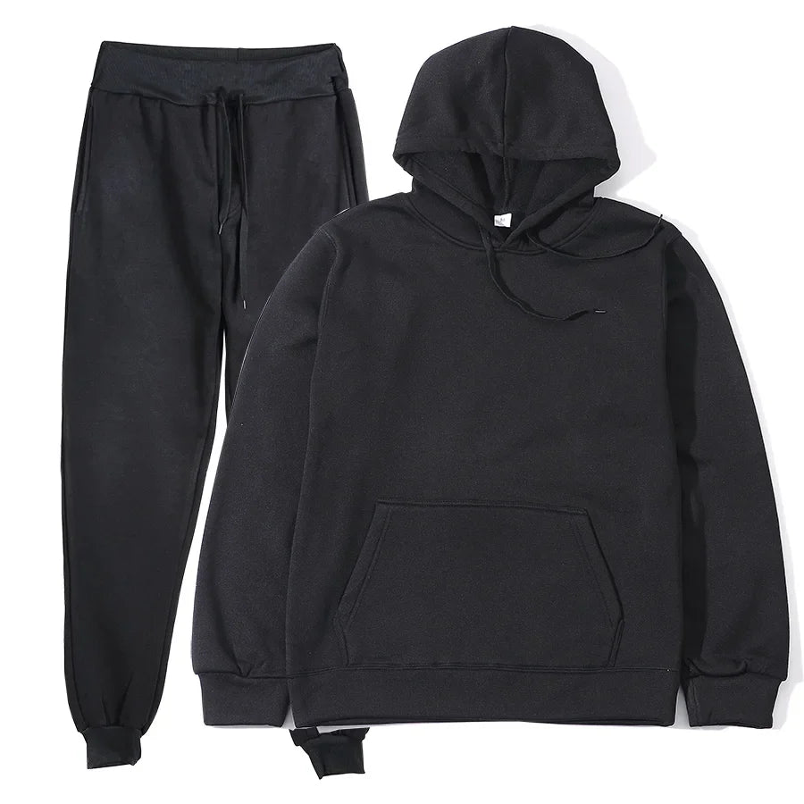 Men's casual autumn and winter polyester tracksuit with drawstring pants and O-neck collar