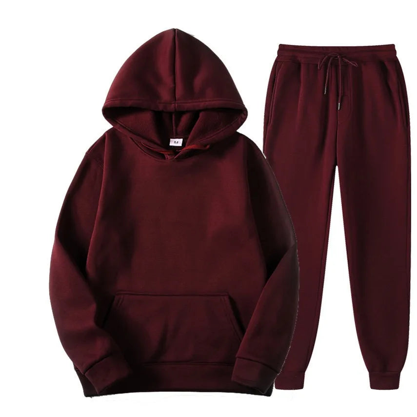 Men's casual autumn and winter polyester tracksuit with drawstring pants and O-neck collar