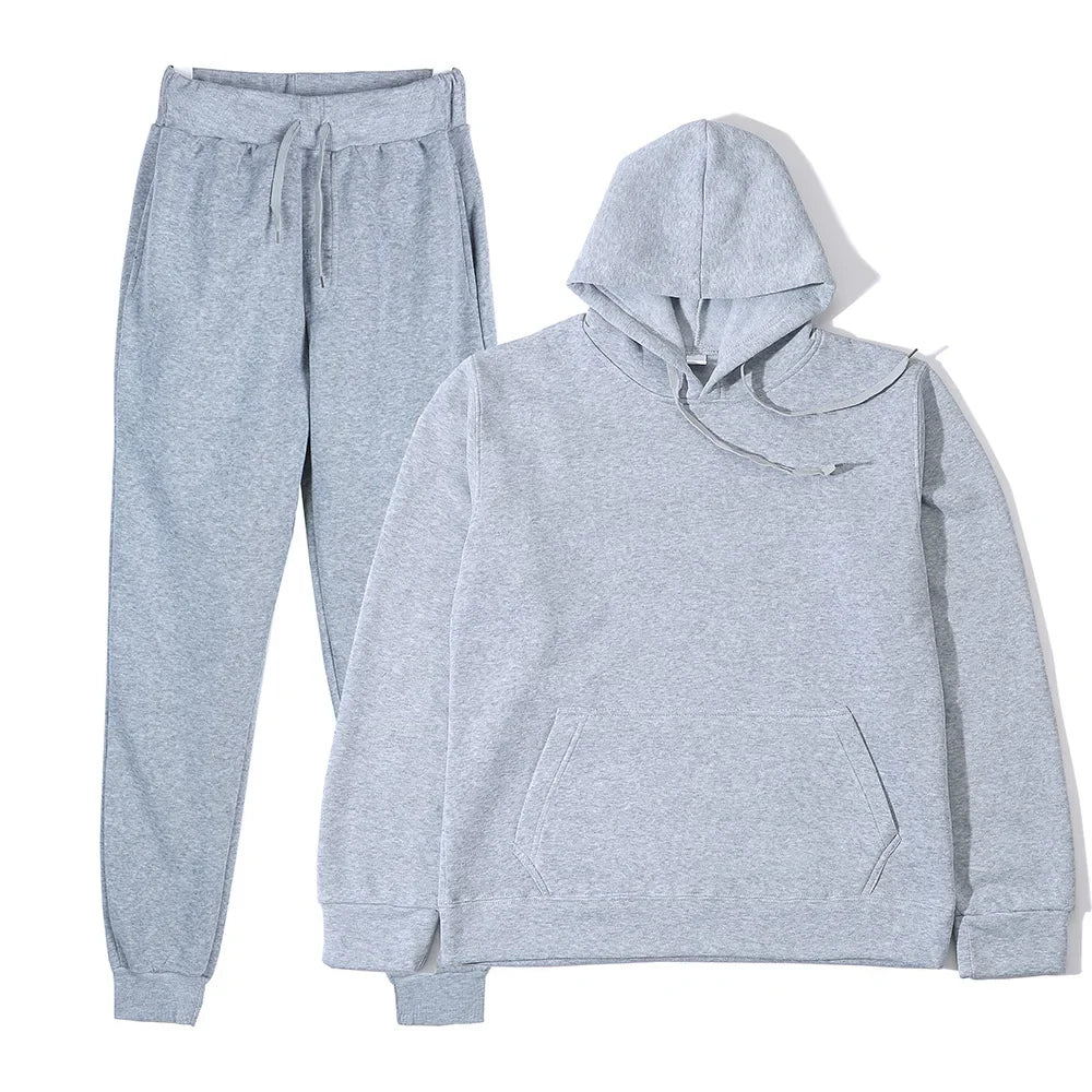 Men's casual autumn and winter polyester tracksuit with drawstring pants and o-neck collar