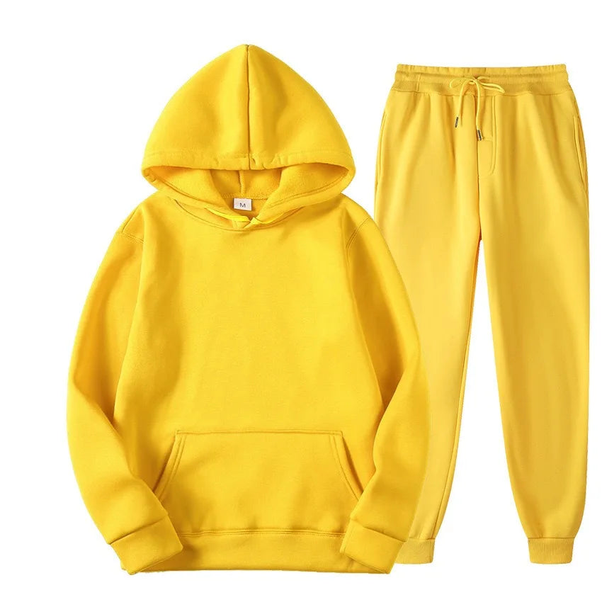 Men's autumn and winter casual polyester tracksuit with full sleeves and drawstring pants